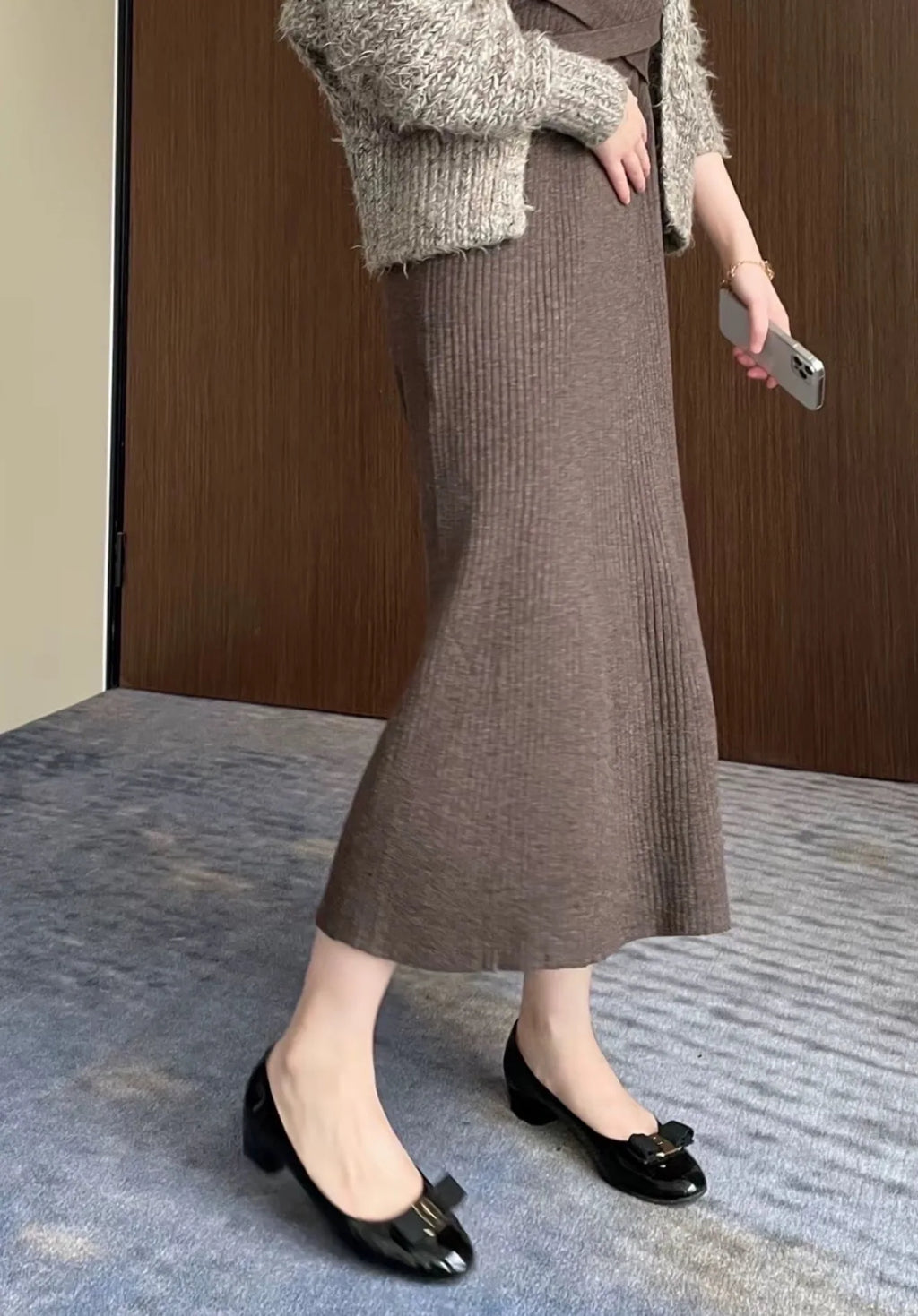 Comfortable round Toe High Version Spring New Style Red Shoes with Bow Tie Flat Heel Velvet Women Casual Shoes Ballet Flat