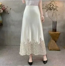 New Chinese Style Nine-Piece Silk-Light Casual Pants Women's Loose Fit Trousers in Peach Blossom White Elegant And Retro