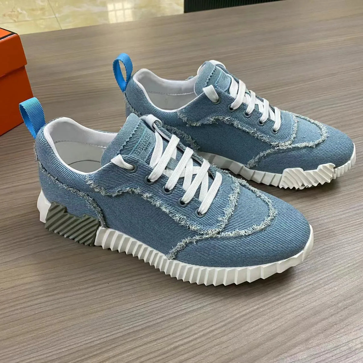 New 2026 Men's Casual Shoes Denim Wear-Resistant Fashionable Couple Style Sports Shoes Anti-Slip Lightweight Comfortable Rubb...