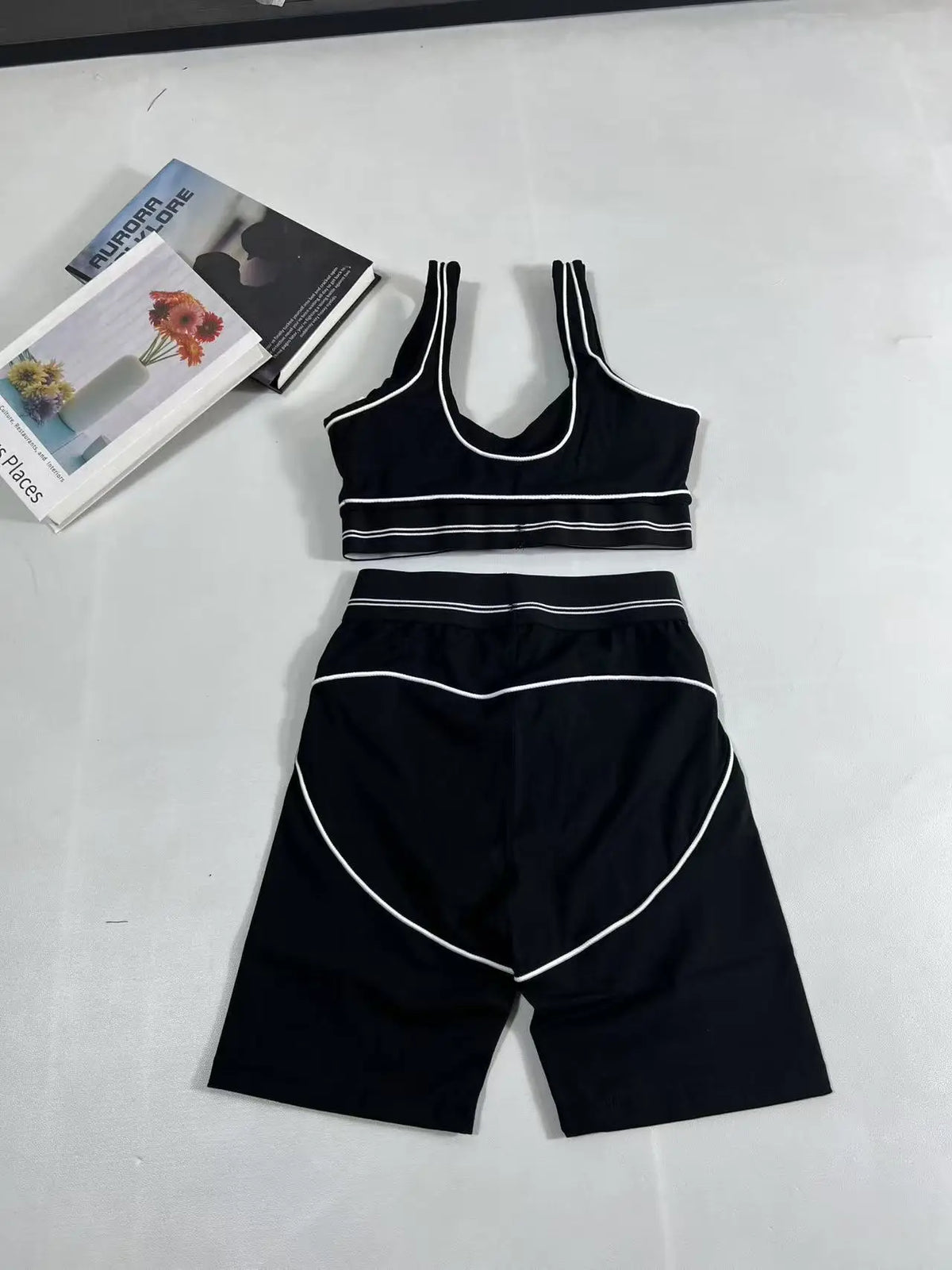High Intensity Sports Bra Shockproof Running Yoga Backless Vest Set Sexy Back Design Breathable Nylon Women's Regular Fit Bra