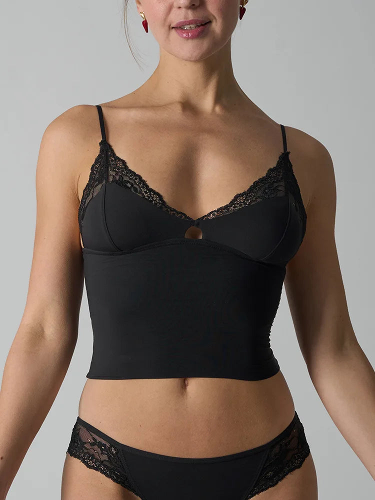 Adjustable Strap Lace Top Skin-friendly Ultra Elastic with Chest Pad Kardashian Style Streetwear Trend for Women in Spring
