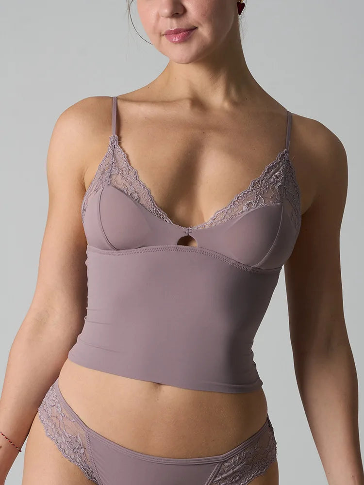 Adjustable Strap Lace Top Skin-friendly Ultra Elastic with Chest Pad Kardashian Style Streetwear Trend for Women in Spring