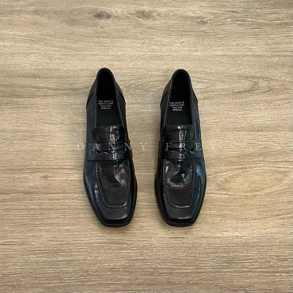 Trendy Work Shoes Women's Slip-On Loafers Artistic Style High Intelligence Sensation British Style Square Head Thick Heel Lea...