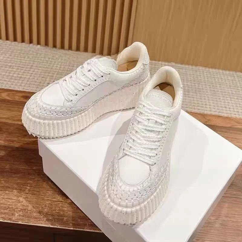 New 2025 Women's Thick Bottom Sports Shoes Sewn Casual Cowhide High Toppling Bottom Flat Shoes Comfortable Breathable Leather