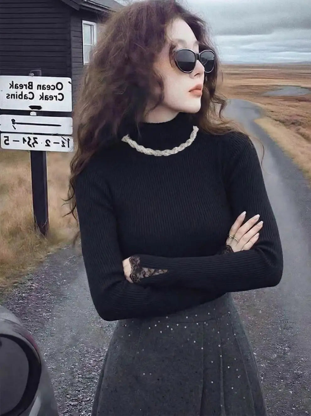 French Elegant Lace Splice Diamond Collar Knitted Sweater Women's Autumn Winter Slim Fit Base Shirt Long Sleeve Knitwear
