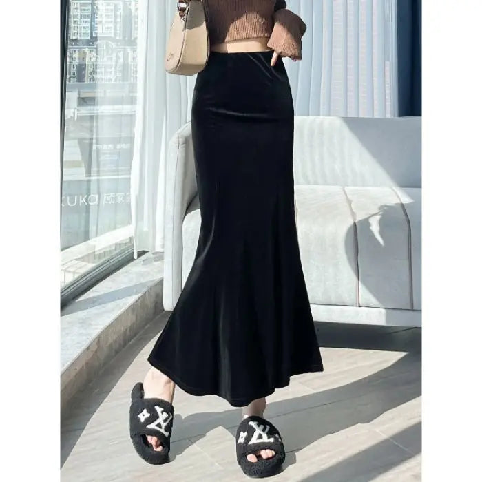 Elegant Long Velvet Skirt Women's High Waist Slim Fit Fish Tail Hem Draping Slimming Full Length Half Body Skirt