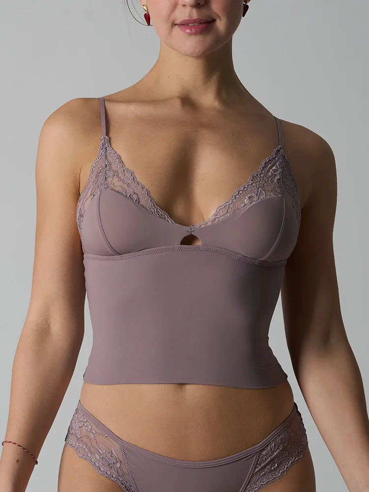 Adjustable Strap Lace Top Skin-friendly Ultra Elastic with Chest Pad Kardashian Style Streetwear Trend for Women in Spring