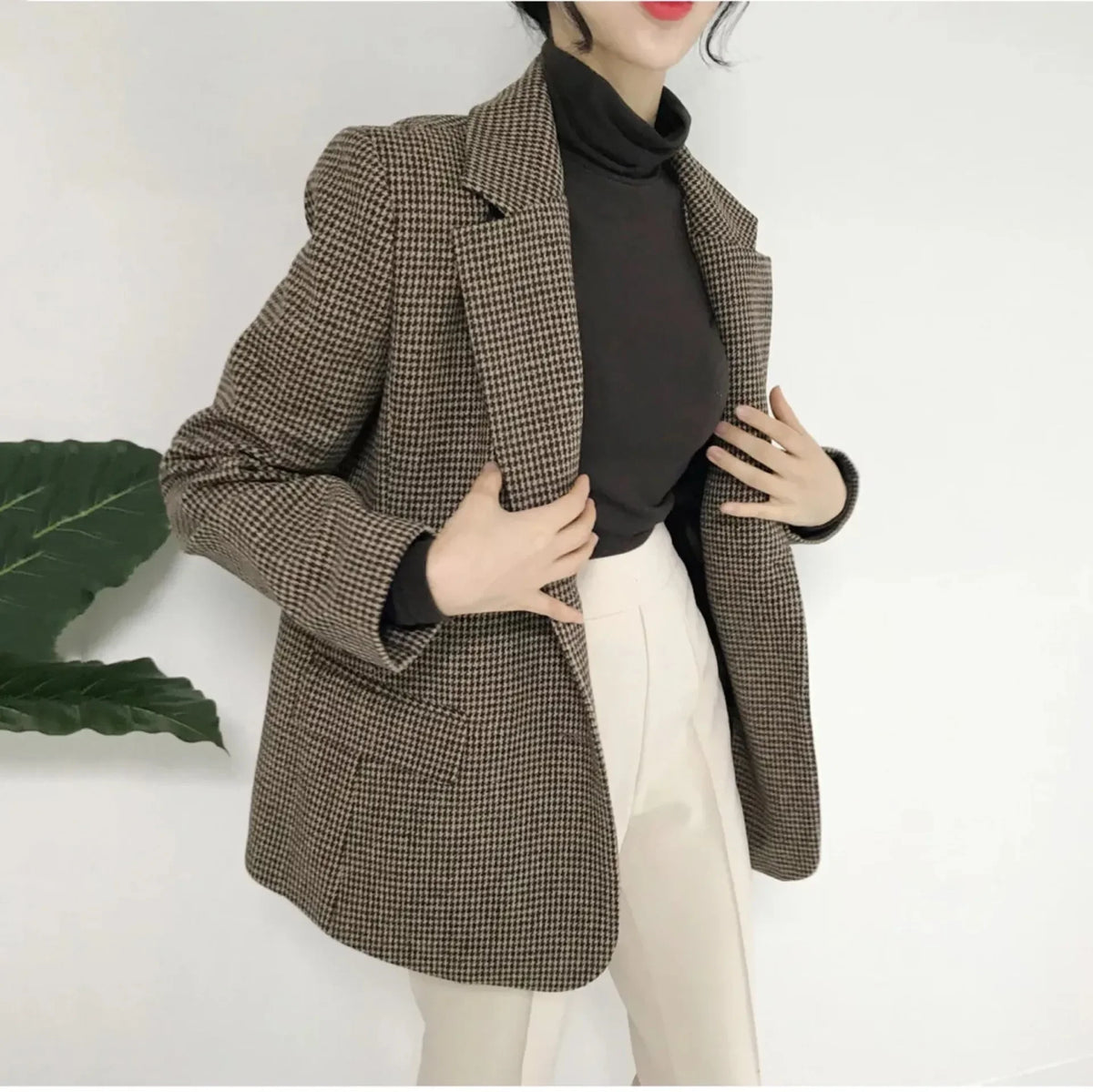 Plus Size Autumn Winter Plaid Suit Woolen Jacket Women's British Style Thickened Short Retro Small Size Big Coat Casual Outer...