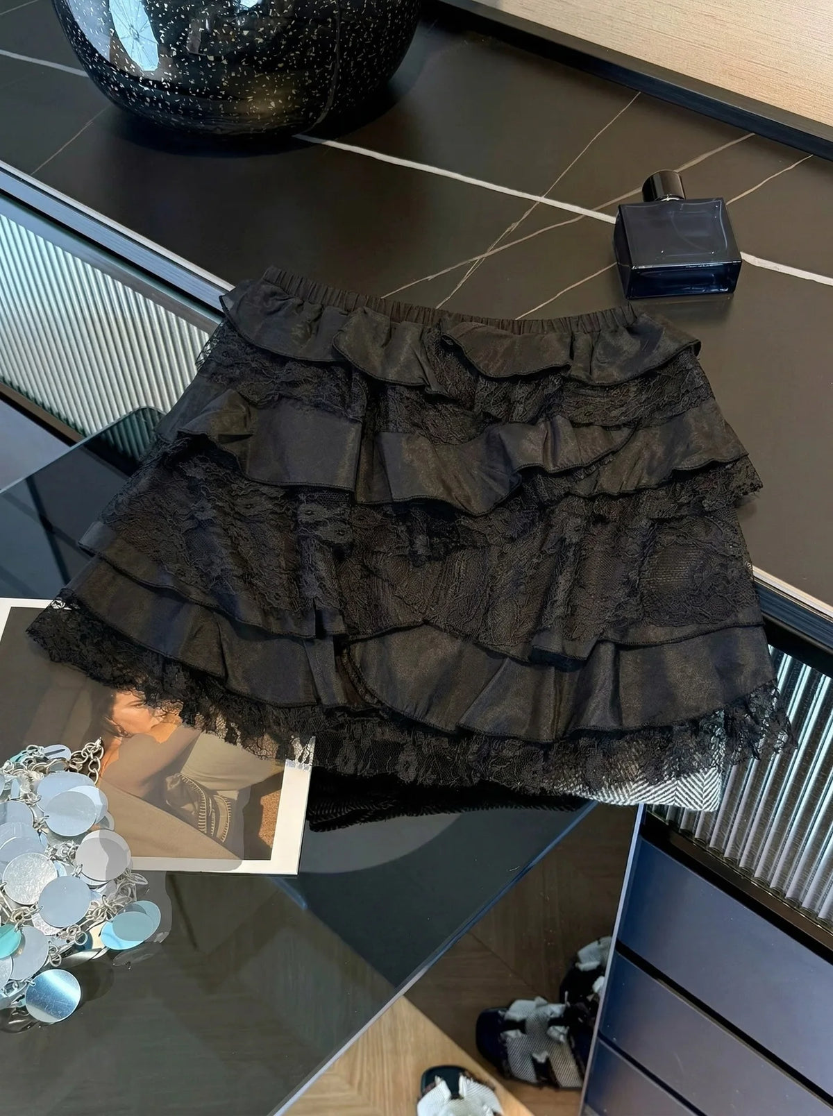 Sweet Style Ruffle Hem Short Skirt Layered Bouncy Mini Skirt for Girls Spring Summer Fashion Mixed Fabric Cake Skirt