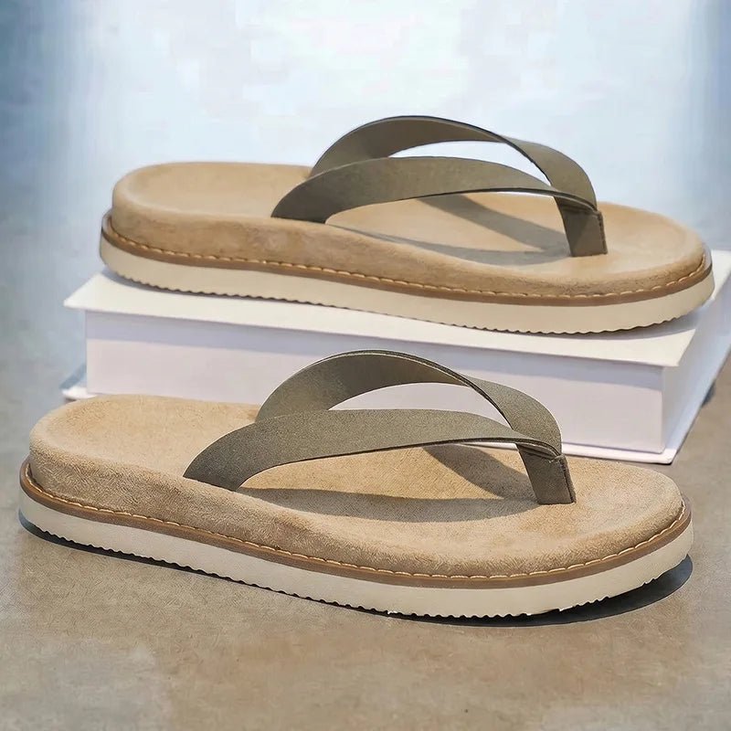 Summer Men's Simple Style Sandals Anti-Slip Faux Suede Soft Leather Slip-On Beach Footwear Comfortable Wear for Casual Use