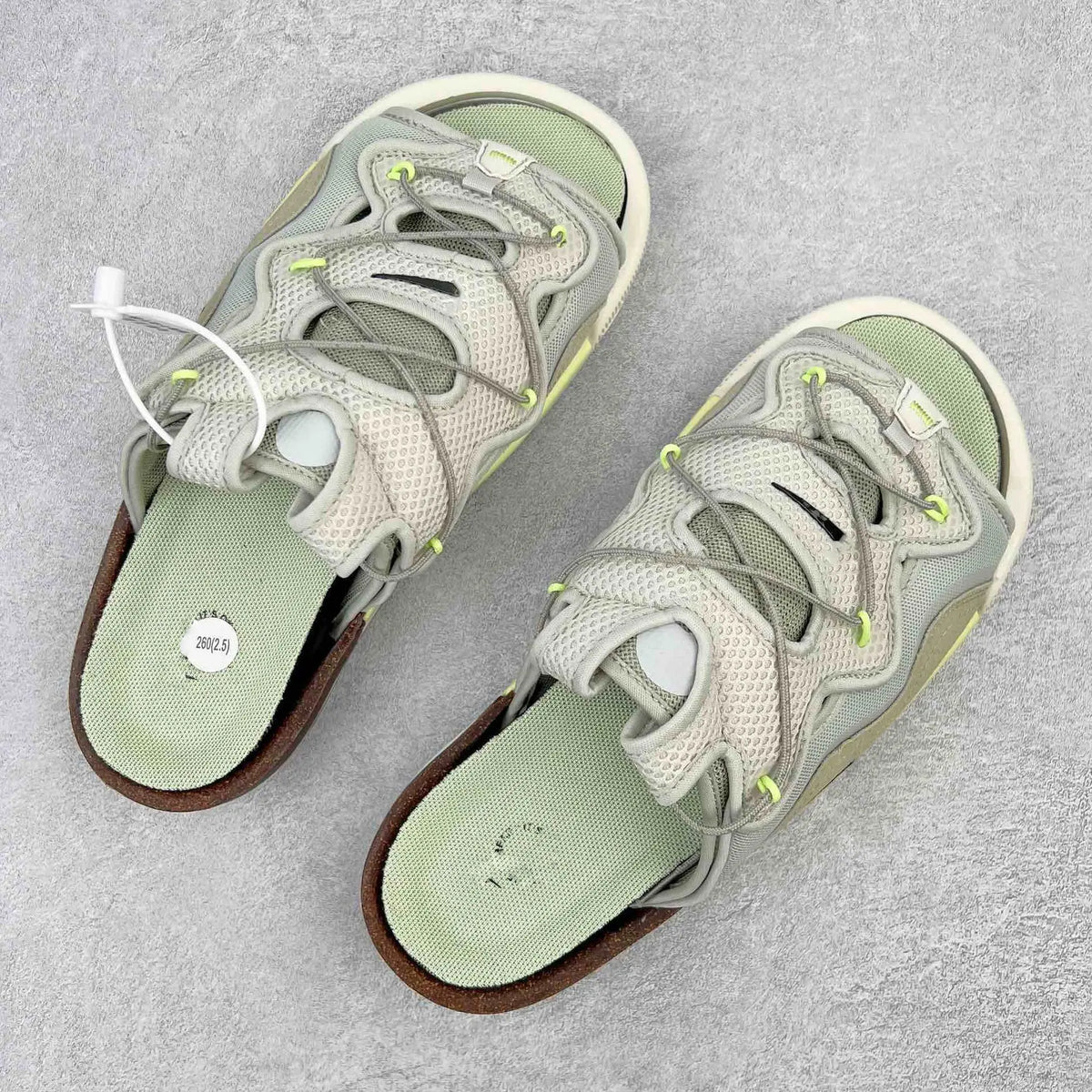 Casual Thick Bottom Anti-Slip Summer Bathroom Men's Slippers Comfortable Rubber Sole Easy to Wear round Toe Slippers