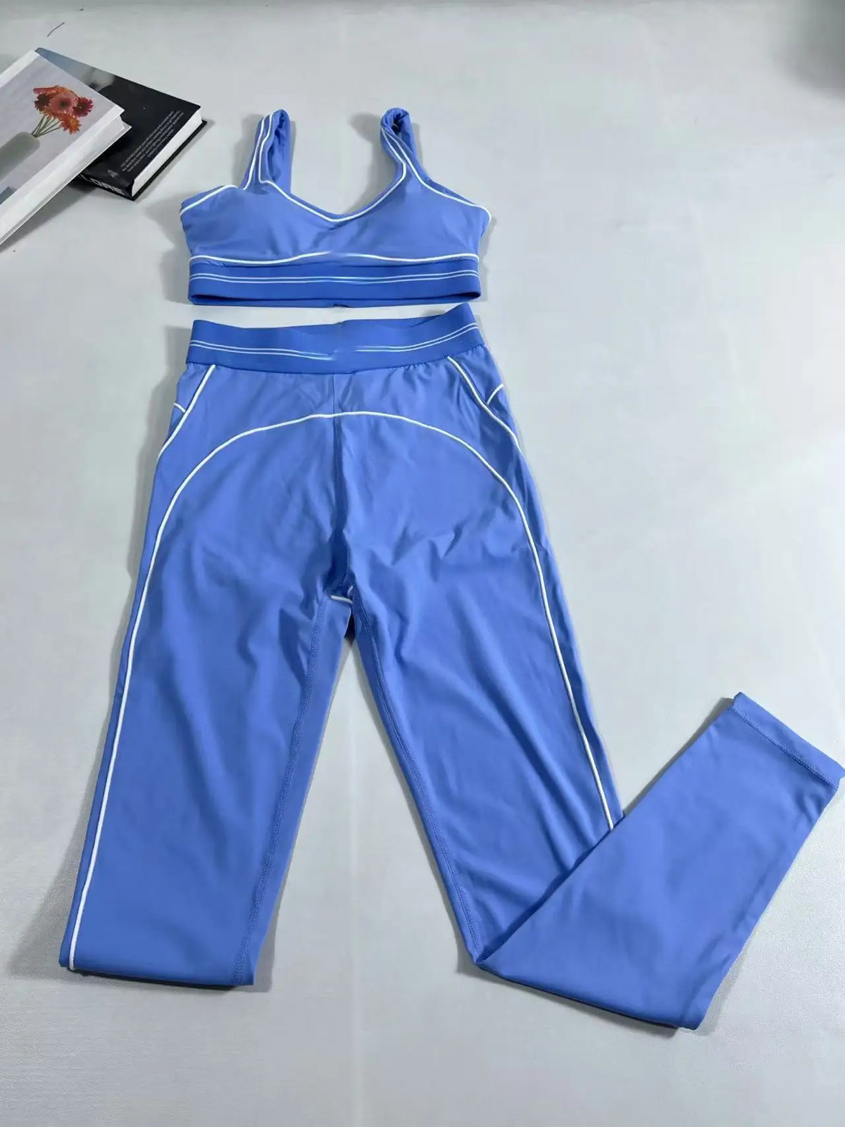 High Intensity Sports Bra Shockproof Running Yoga Backless Vest Set Sexy Back Design Breathable Nylon Women's Regular Fit Bra