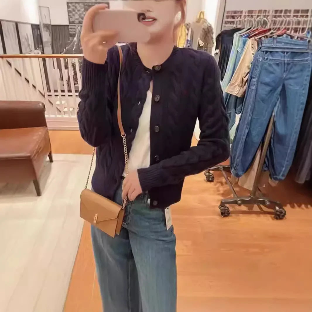 Women's Knitted Wool Sweater Cardigan round Neck Thick Outerwear Top Retro Twisted Knit Autumn Winter Sweater Crew Neck