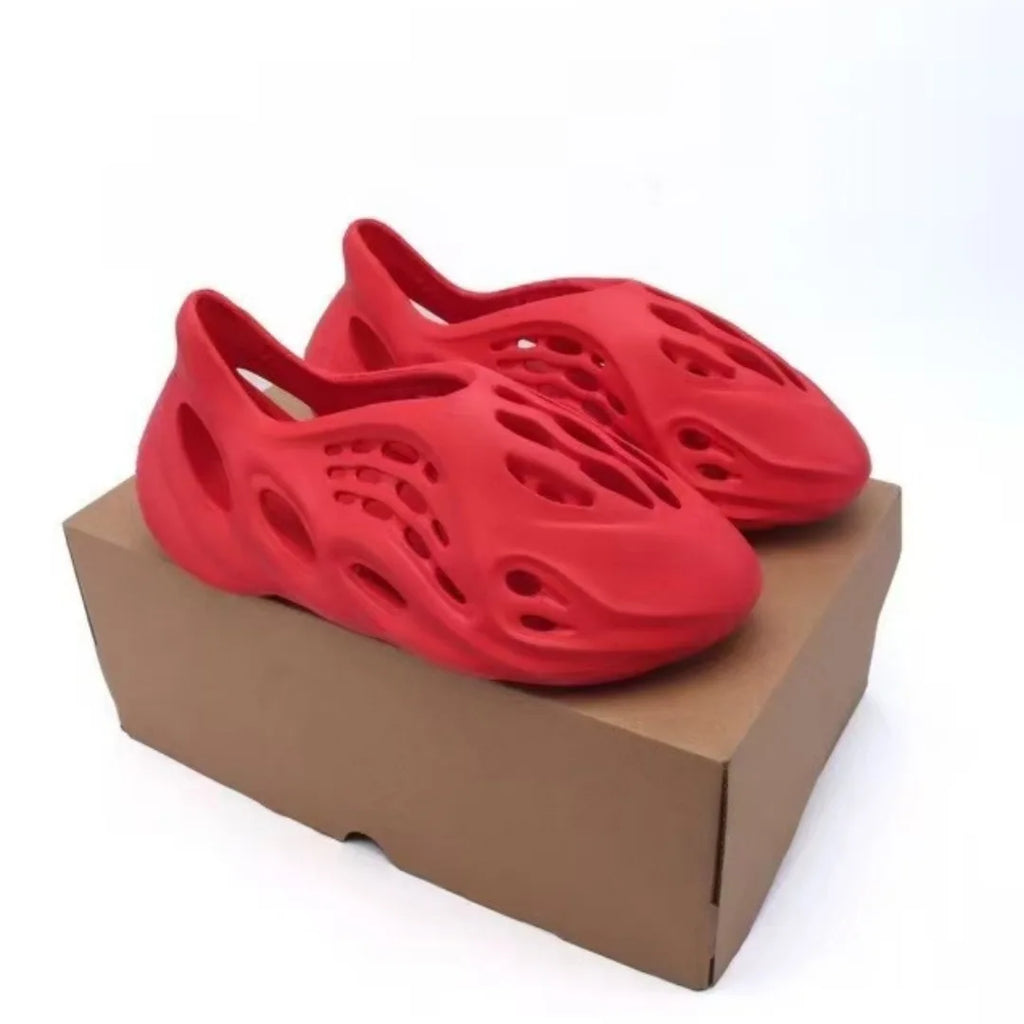 Casual Hollow out Thick Heel Couple Sandals Beach Outdoor Slippers Men Women Breathable Flip Flops Leather Upper Rubber Sole