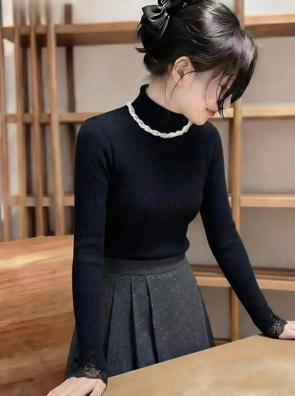 French Elegant Lace Splice Diamond Collar Knitted Sweater Women's Autumn Winter Slim Fit Base Shirt Long Sleeve Knitwear