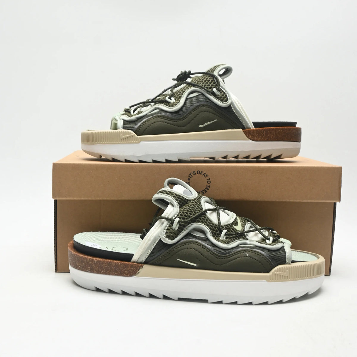 Casual Thick Bottom Anti-Slip Summer Bathroom Men's Slippers Comfortable Rubber Sole Easy to Wear round Toe Slippers