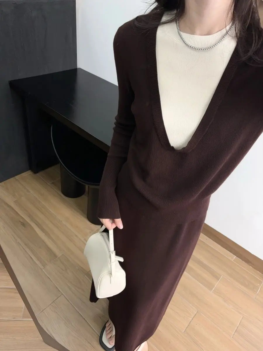 Andy Velvet Washed Large U-Neck Layered Slim Fit Knitwear Design Sensation Color Block Autumn Winter Top Polo Collar Sleeveless