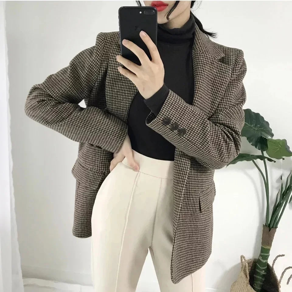 Plus Size Autumn Winter Plaid Suit Woolen Jacket Women's British Style Thickened Short Retro Small Size Big Coat Casual Outer...