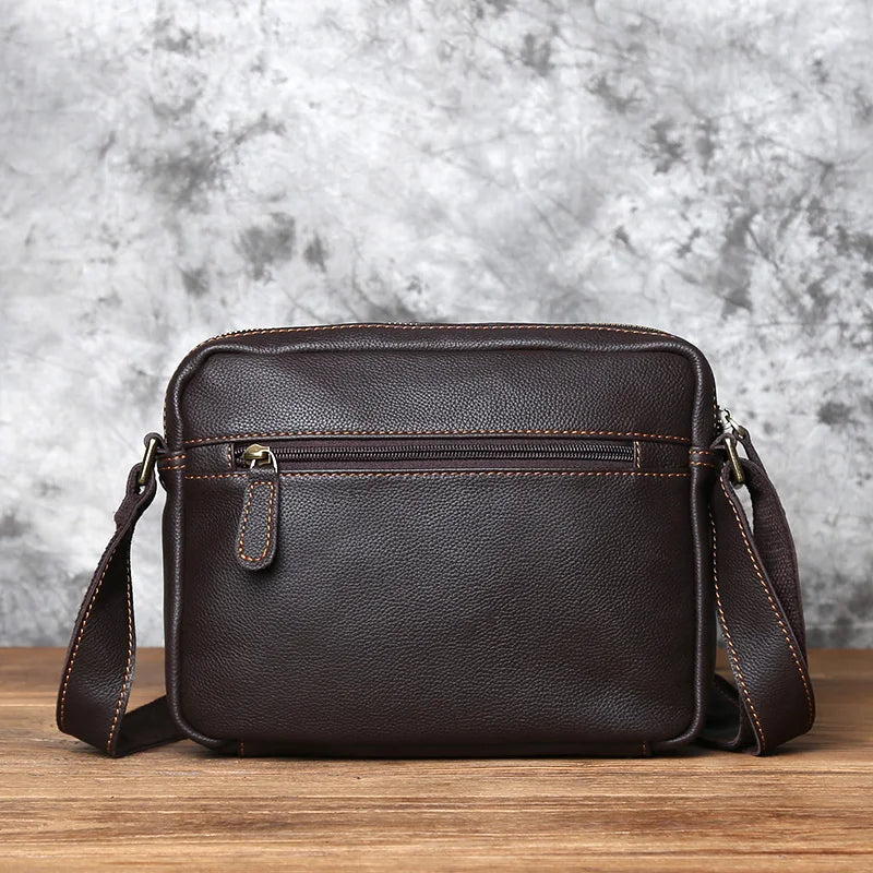 Retro Handmade Leather Men's Shoulder Bag First Layer Cowhide Crossbody Messenger Bag Casual Trend Men Bag 8 Inch Ipad Bag NZPJ