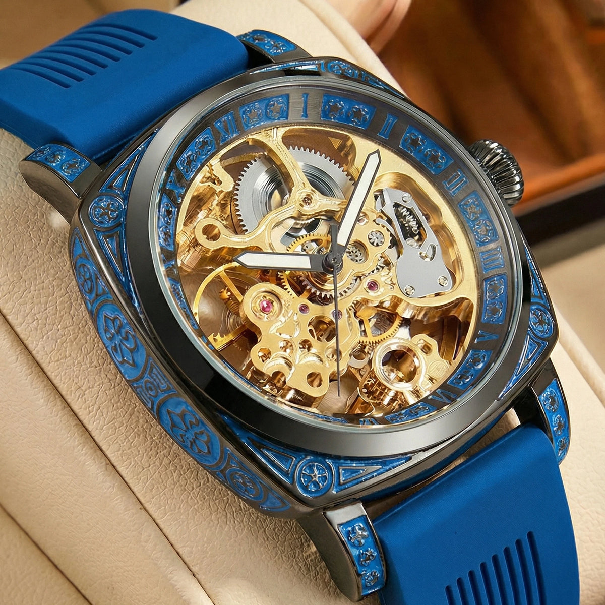 New Men's Watch with Gold Green Belt, Retro Style, Noble and Elegant Night Light Carving, Fully Automatic Mechanical Watch