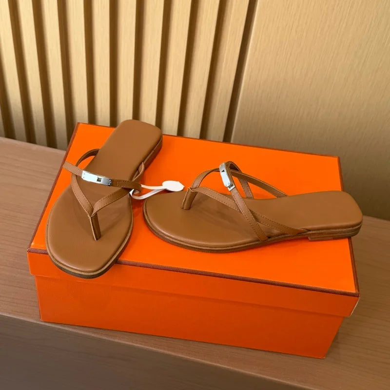 Summer 2026 Women's Casual Metal Lock Buckle Sandals Thong Slippers with Strap for Outdoor Beach Vacation Flat Heel Shoes