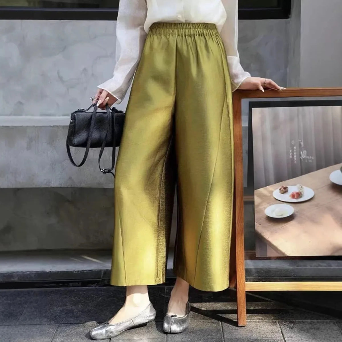 New Chinese Style Nine-Piece Silk-Light Casual Pants Women's Loose Fit Trousers in Peach Blossom White Elegant And Retro