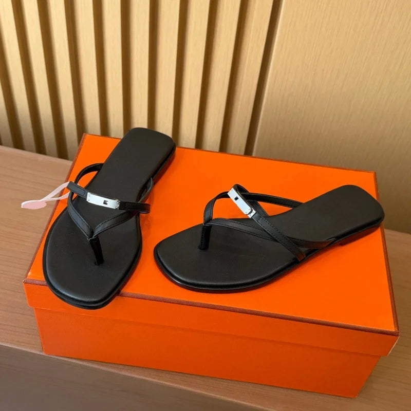Summer 2026 Women's Casual Metal Lock Buckle Sandals Thong Slippers with Strap for Outdoor Beach Vacation Flat Heel Shoes