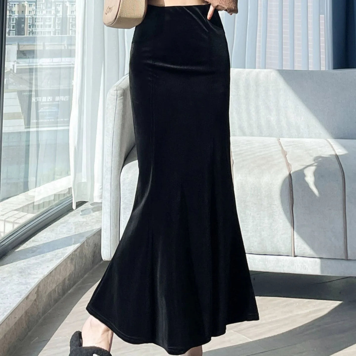 Elegant Long Velvet Skirt Women's High Waist Slim Fit Fish Tail Hem Draping Slimming Full Length Half Body Skirt