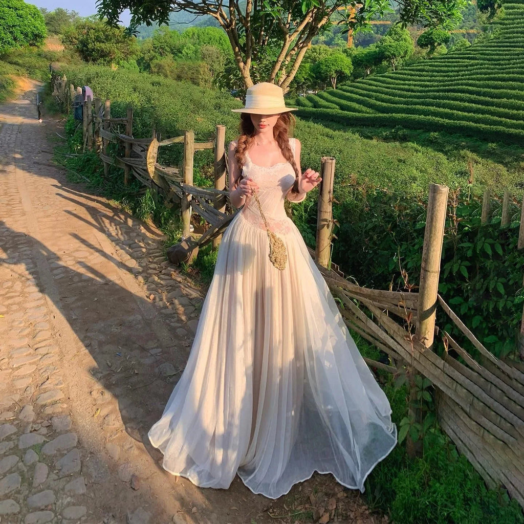 Elegant Lace Backless Strap Dress Women's Gentle Vacation Style Long Dress Sexy Beach Holiday Dress Polyester Fabric High Wai...