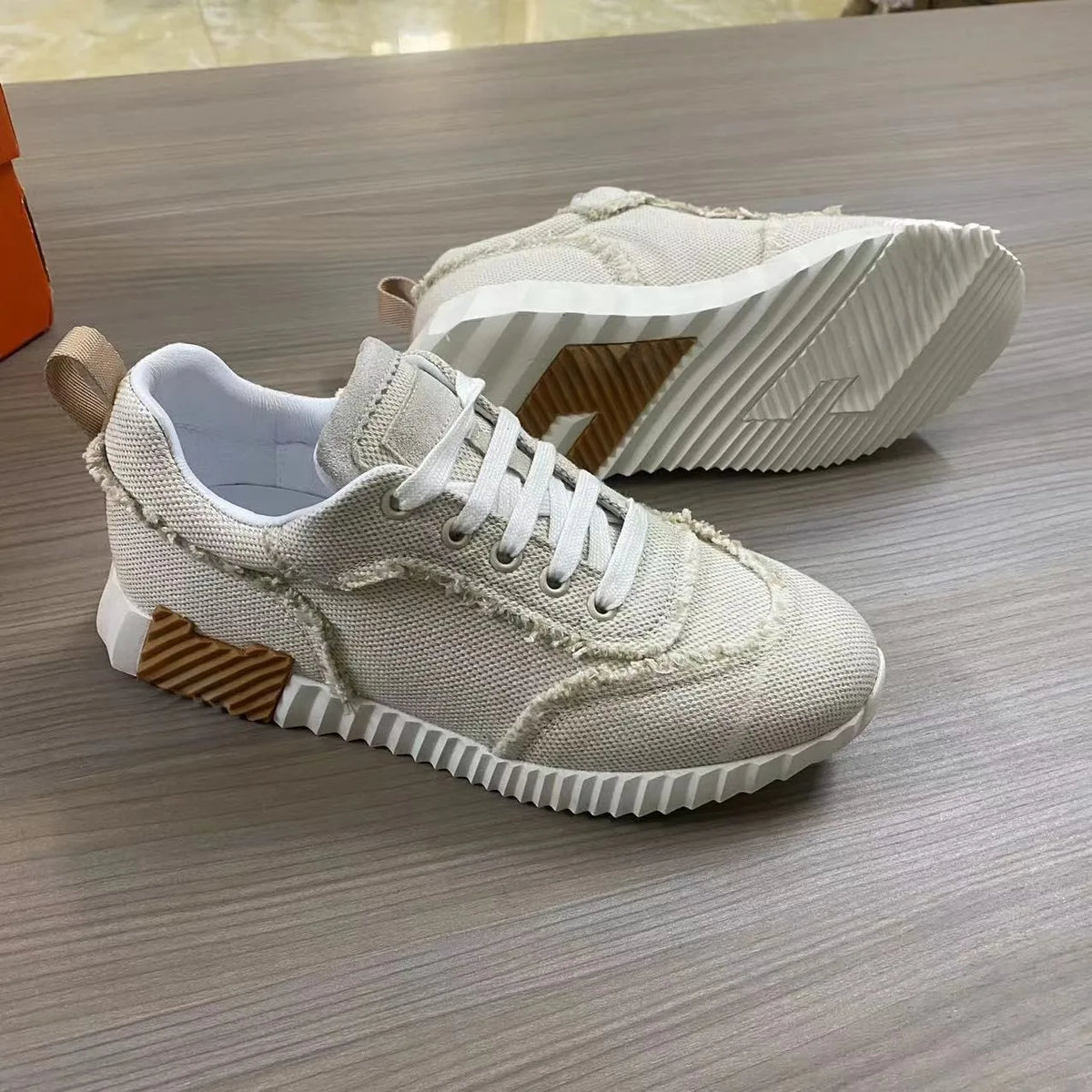 New 2026 Men's Casual Shoes Denim Wear-Resistant Fashionable Couple Style Sports Shoes Anti-Slip Lightweight Comfortable Rubb...