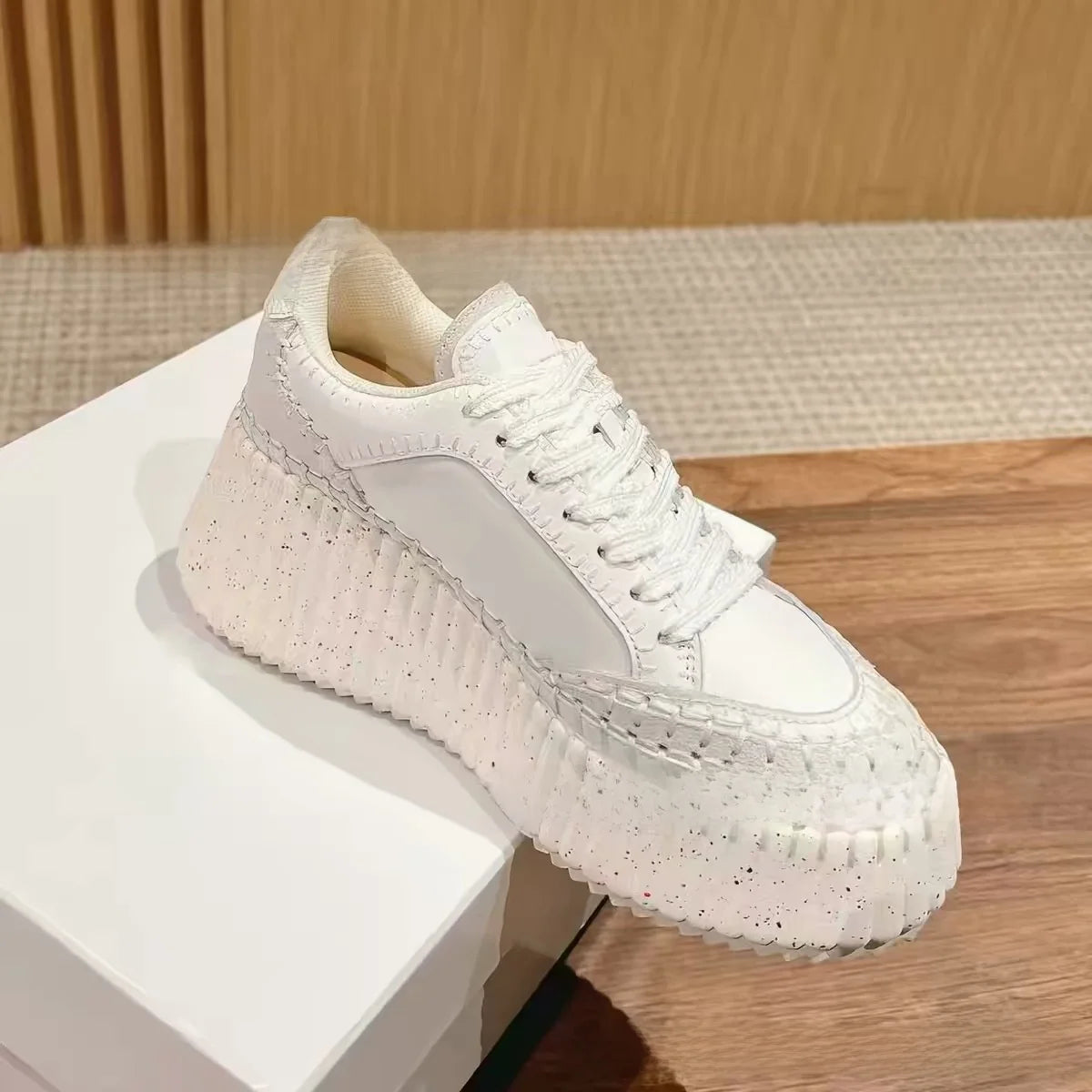 New 2025 Women's Thick Bottom Sports Shoes Sewn Casual Cowhide High Toppling Bottom Flat Shoes Comfortable Breathable Leather