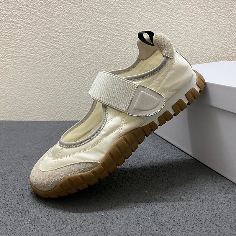 French Vintage Adhesive Outdoor Ballet Sports Shoes Women Thick Bottom Mary Janes Fashion Casual White Shoes round Toe Rubber...