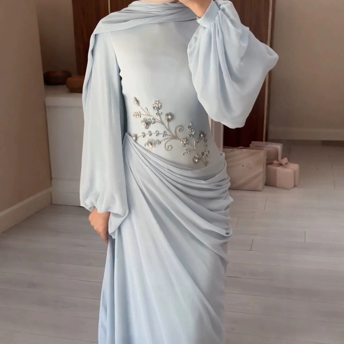 Elegant Long Sleeve Sequin Decorated Floral Chiffon Dress Bodycon Maxi Skirt Style Polyester Fabric round Neckline High Waist