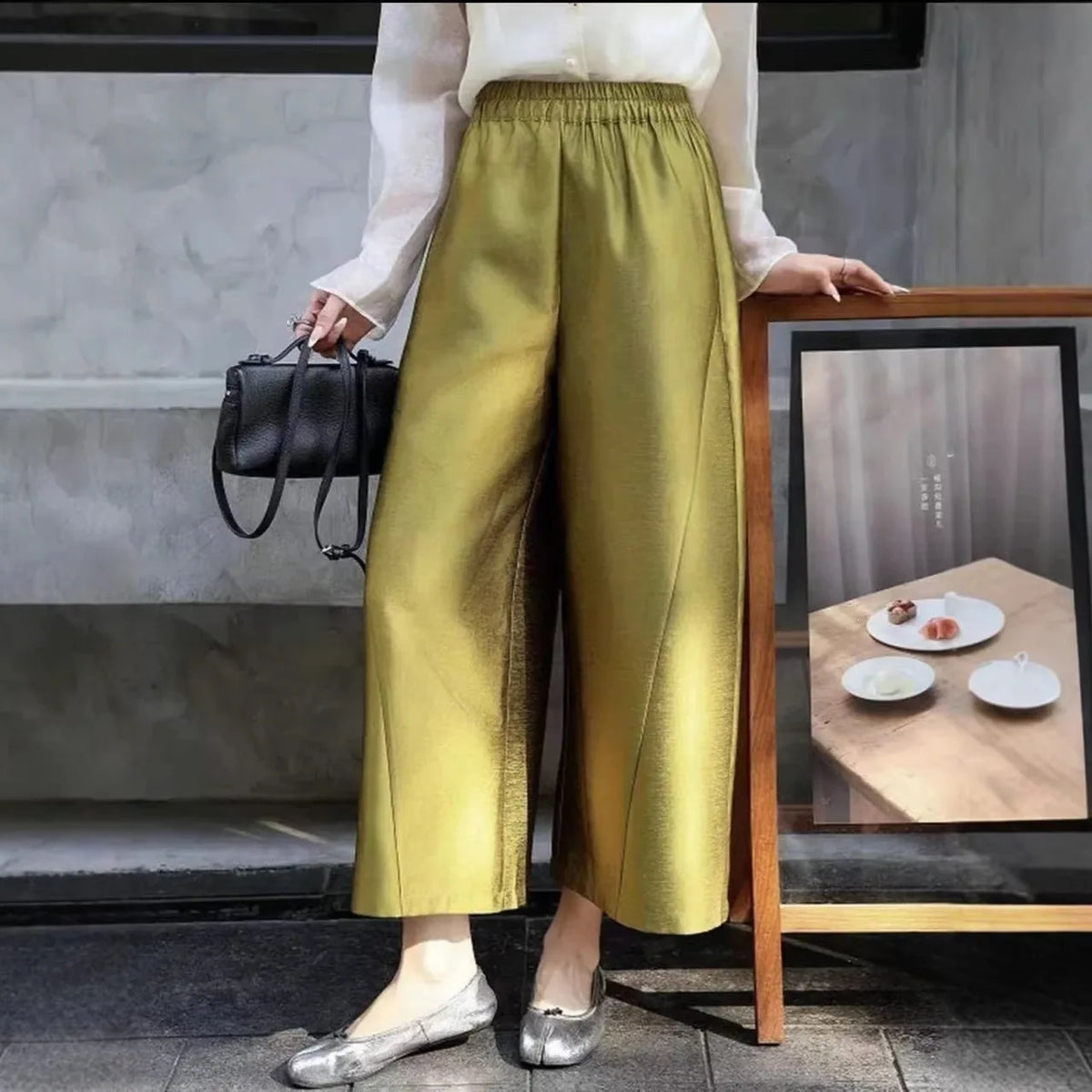 New Chinese Style Nine-Piece Silk-Light Casual Pants Women's Loose Fit Trousers in Peach Blossom White Elegant And Retro